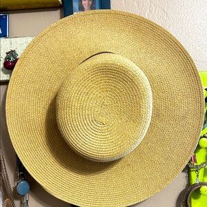Stylish Wide Brim Straw Hat